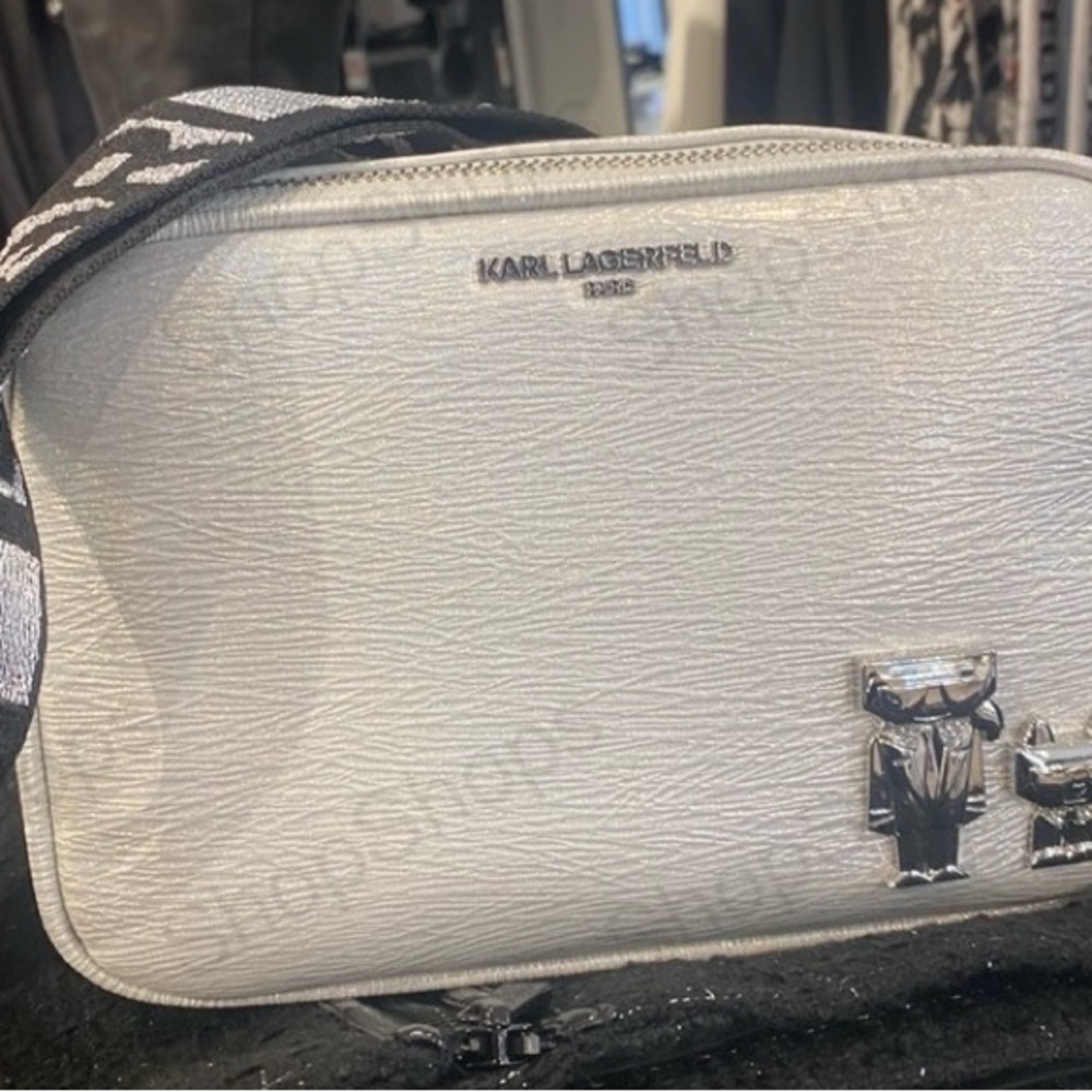 NWT Karl lagerfeld